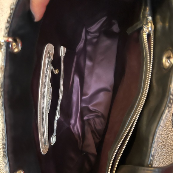 🆕 Henri Bendel No. 7 Quilt Zip Tote Black and Gray Houndstooth Shoulder Bag - Picture 11 of 13